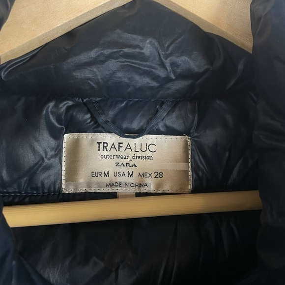Zara Trafaluc Women’s Hooded Puffer Vest in Navy Size M - Picture 7 of 10